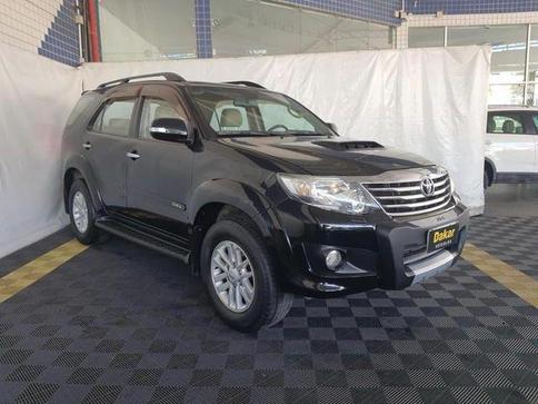TOYOTA HILUX SW4 SRV 4X4