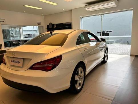 MERCEDES-BENZ CLA 180 122CV