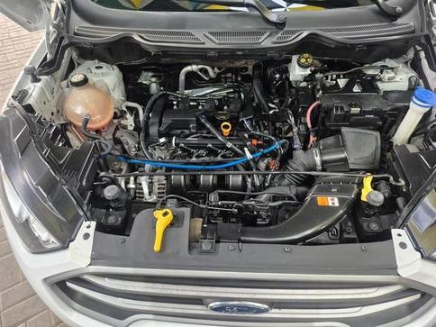 FORD ECOSPORT SE 1.5