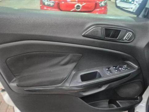 FORD ECOSPORT SE 1.5