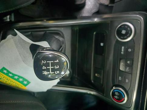 FORD ECOSPORT SE 1.5