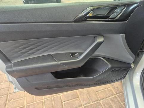 VOLKSWAGEN POLO TRACK MA