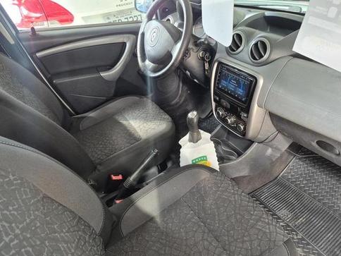 RENAULT DUSTER 16 E 4X2