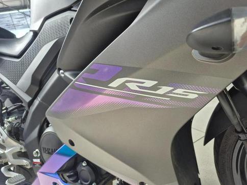 YAMAHA YZF R15  ABS