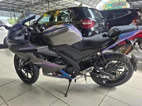 YAMAHA YZF R15  ABS