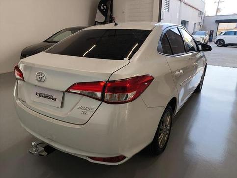 TOYOTA YARIS SA PLSCNT