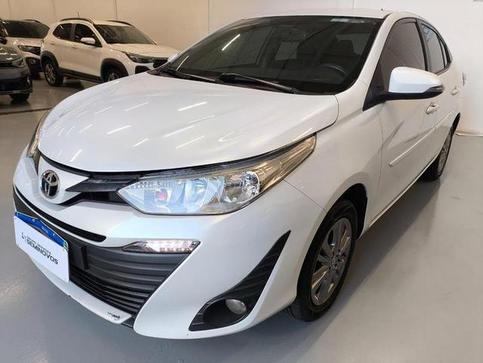 TOYOTA YARIS SA PLSCNT
