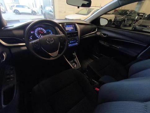 TOYOTA YARIS SA PLSCNT