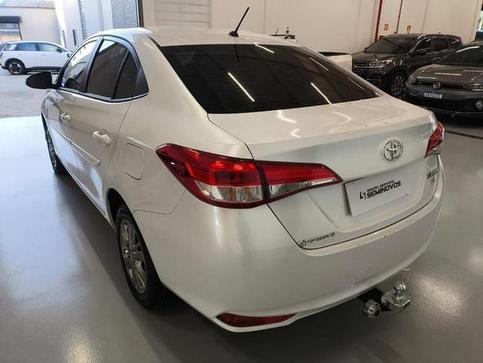 TOYOTA YARIS SA PLSCNT
