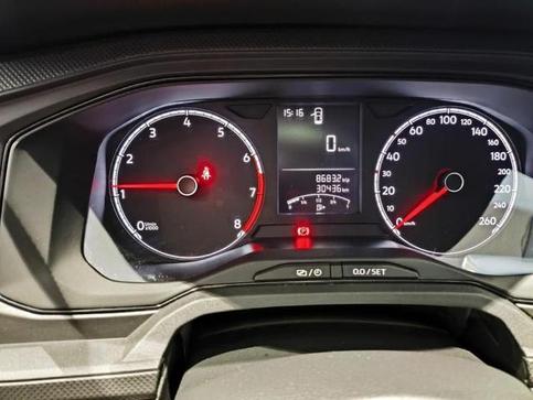 VOLKSWAGEN POLO TRACK MA