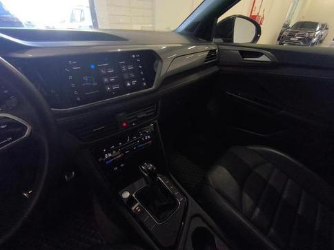 VOLKSWAGEN TAOS HL TSI