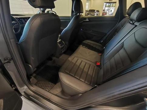 VOLKSWAGEN TAOS HL TSI