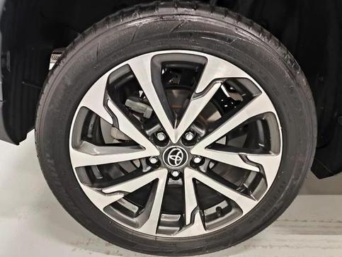 TOYOTA CCROSS XRE 20