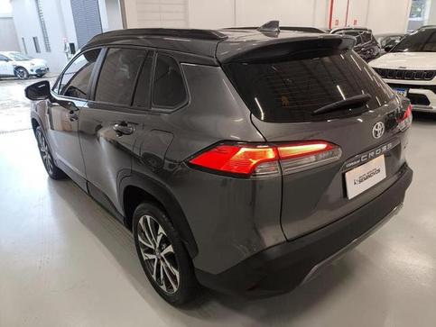TOYOTA CCROSS XRE 20