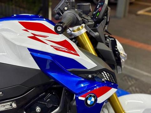 BMW F 900 R SPORT PLUS