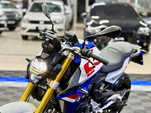 BMW F 900 R SPORT PLUS