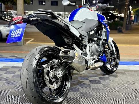 BMW F 900 R SPORT PLUS