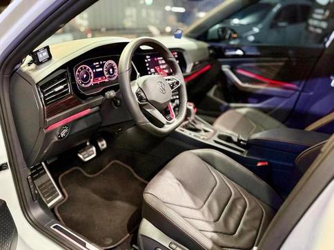 VOLKSWAGEN JETTA GLI 350 TSI 2.0 16V 4P TIPT.