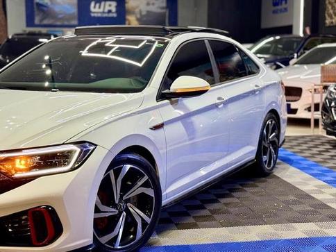 VOLKSWAGEN JETTA GLI 350 TSI 2.0 16V 4P TIPT.