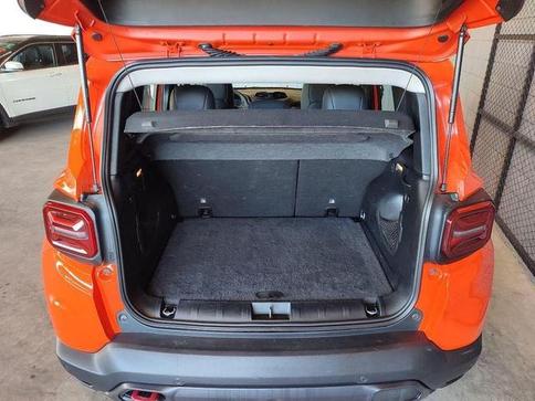 JEEP RENEGADE TRAILHAWK T270 1.3 TB FLEX AUT