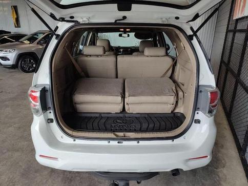 TOYOTA HILUX SW4 SRV 4X4