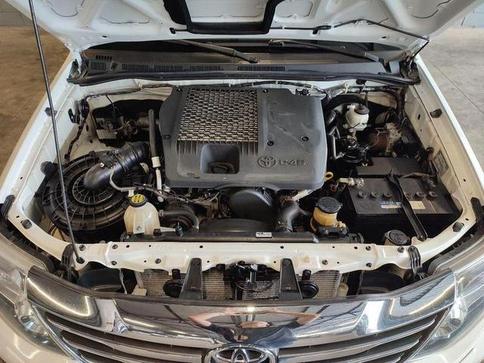 TOYOTA HILUX SW4 SRV 4X4