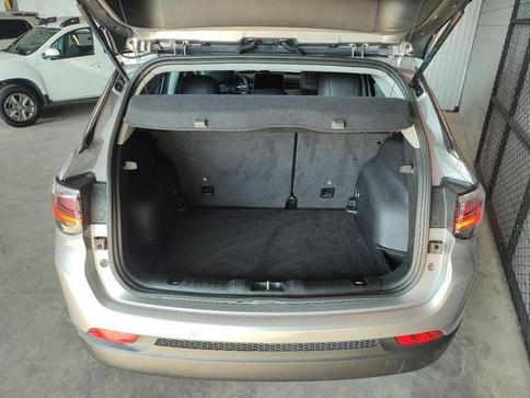 JEEP COMPASS LONG. T270 1.3 TB 4X2 FLEX AUT.