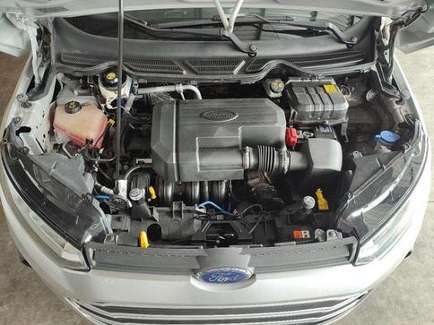 FORD ECOSPORT SE AT 2.0