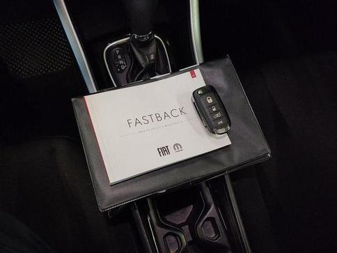 FIAT FASTBACK 1.0 200 TURBO FLEX AUT