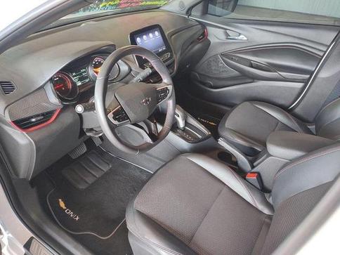 CHEVROLET ONIX HATCH RS 1.0 TB 12V FLEX 5P AUT.
