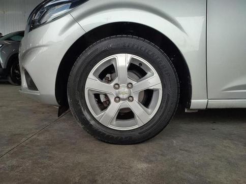 CHEVROLET ONIX HATCH LT 1.4 8V FLEXPOWER 5P MEC