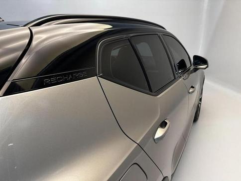 VOLVO XC 40 T5 R-DESIGN