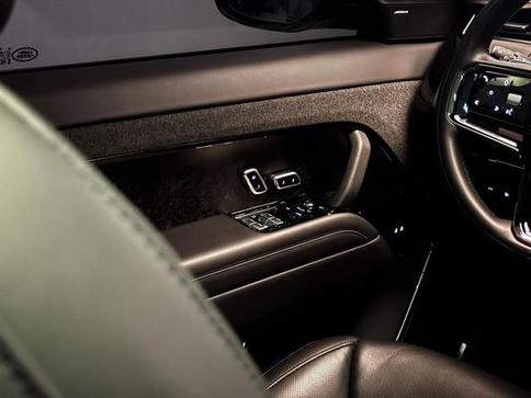 LAND ROVER RANGE R. SP. FIRST ED. 3.0 510CV (H�B)