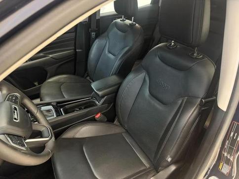 JEEP COMPASS LIMITED T270 1.3 TB 4X2 FLEX AUT