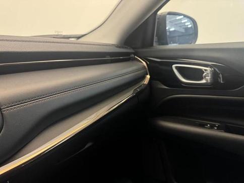 JEEP COMPASS LIMITED T270 1.3 TB 4X2 FLEX AUT