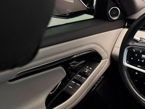 LAND ROVER RANGE ROVER EVOQUE R-DYNAMIC HSE P250