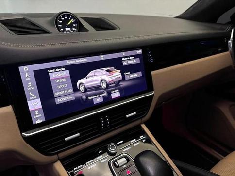 PORSCHE CAYENNE COUPE E-HYBRID 3.0 V6 462CV
