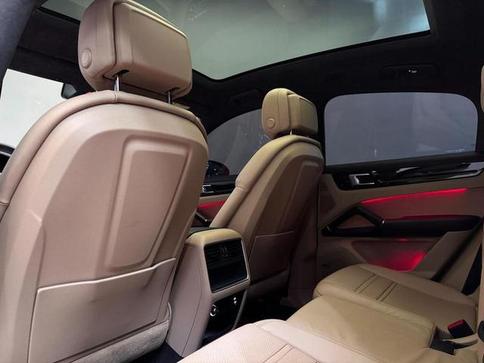 PORSCHE CAYENNE COUPE E-HYBRID 3.0 V6 462CV