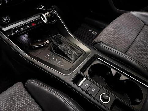 AUDI Q3 SPB PERF BLACK 2.0 TFSI TIPT QUAT