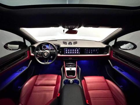 PORSCHE CAYENNE COUPE E-HYBRID 3.0 V6 462CV