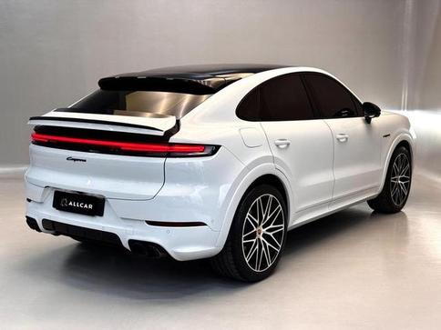 PORSCHE CAYENNE COUPE E-HYBRID 3.0 V6 462CV