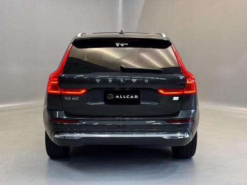 VOLVO XC 60 T-8 H�BRIDO INSCRIPTION 2.0 5P
