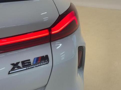 BMW I/ BMW X6 M COMPETITION