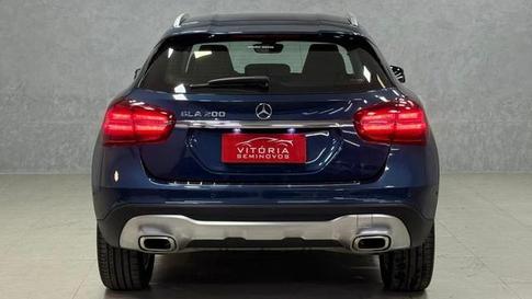 MERCEDES-BENZ GLA200FF