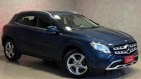 MERCEDES-BENZ GLA200FF