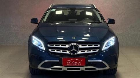 MERCEDES-BENZ GLA200FF
