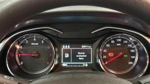 CHEVROLET ONIX PLUS 10TMT LTZ