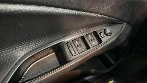 CHEVROLET ONIX PLUS 10TMT LTZ