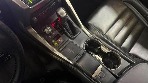 LEXUS NX300H F-SPORT