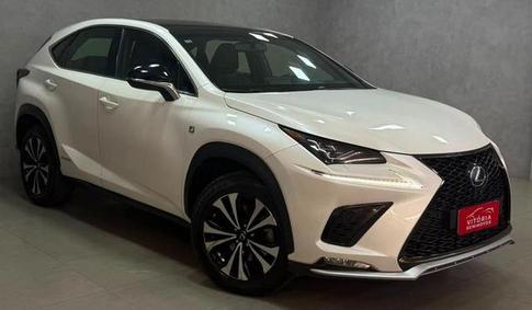 LEXUS NX300H F-SPORT